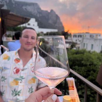 Panorama - Ride with sunset and cliff view - Pizza Near Me - Capri, NA Panorama - Ride with sunset and cliff view - Pizza Near Me - Capri, NA