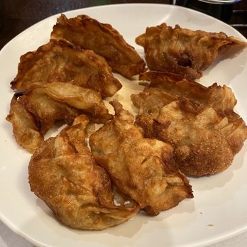 Plaza Mandarin House - pan fried meat dumplings - Chinese Near Me - Los Angeles, California Plaza Mandarin House - pan fried meat dumplings - Chinese Near Me - Los Angeles, California