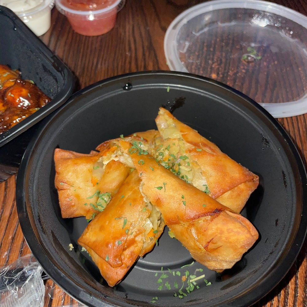 Blu Seafood - Seafood Egg Roll - Seafood Near Me - Queens, New York