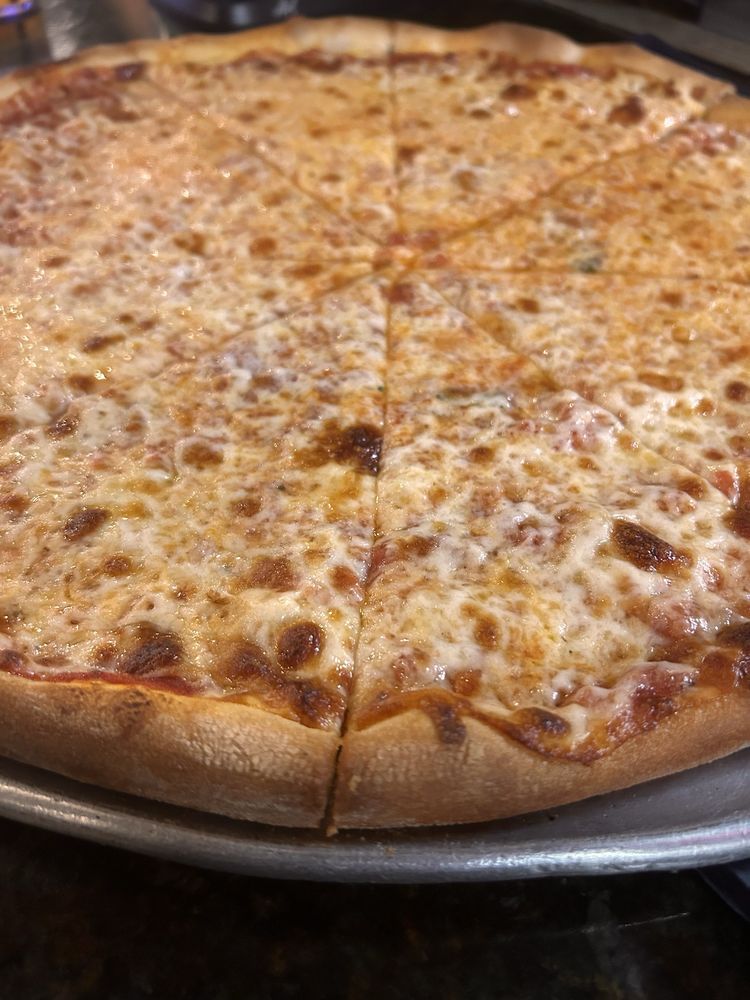 Main Street Pizzeria & Pub Logo