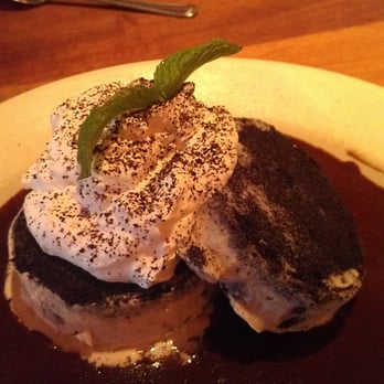Rutherford Grill - Oreo ice cream sandwich with chocolate sauce and whipped cream. All house made. Loved it - American Near Me - Rutherford, California