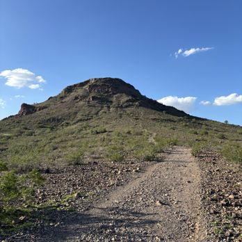 Lookout Mountain Preserve - Trailhead from Lookout Park - Parks Near Me - Phoenix, Arizona Lookout Mountain Preserve - Trailhead from Lookout Park - Parks Near Me - Phoenix, Arizona