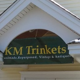 Exterior photo of K M Trinkets - Hudson, New Hampshire Exterior photo of K M Trinkets - Hudson, New Hampshire