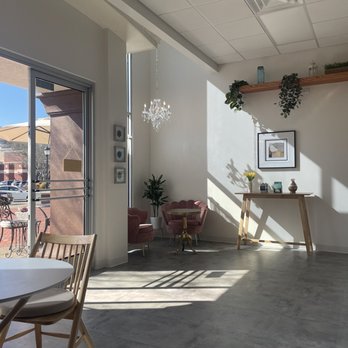 Vanilla Café e Gelato - Seating - Coffee & Tea Near Me - Marietta, Georgia