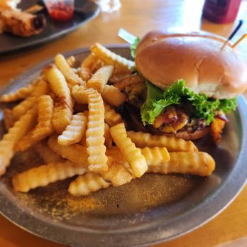 Zachary's - Bacon cheeseburger - American Near Me - Columbus, Mississippi Zachary's - Bacon cheeseburger - American Near Me - Columbus, Mississippi