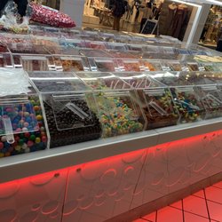 Sweets 4 Treats - Eye level of children. Very smart location/displays.