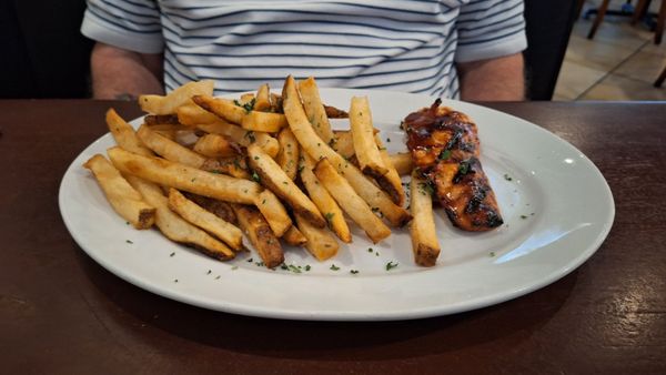 Capers Restaurant and Bar by null