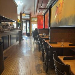 Foster's Inn Restaurant & Lounge