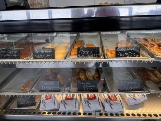 Lucerne Bakery by null