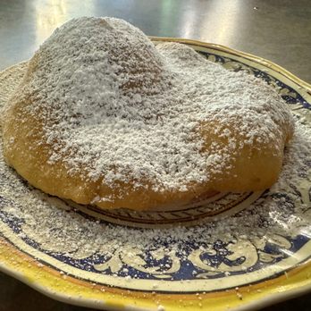 Egg Mann and Earl - Complimentary scone - Breakfast & Brunch Near Me - Boise, Idaho Egg Mann and Earl - Complimentary scone - Breakfast & Brunch Near Me - Boise, Idaho