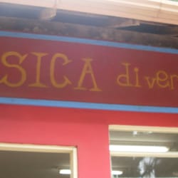 Espaços artístico-culturais