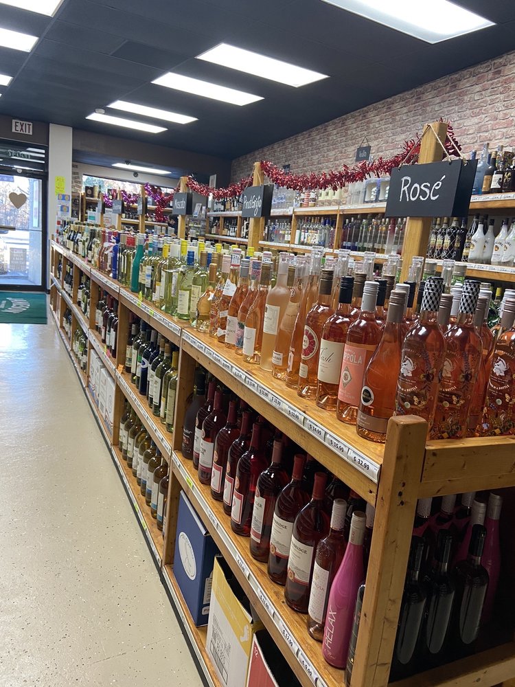 AKSHAN WINE & LIQUOR Updated September 2024 1100 Waverly Ave