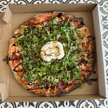 Aroma Italia - La Bomba Pizza Grande - Pizza Near Me - Honolulu, Hawaii