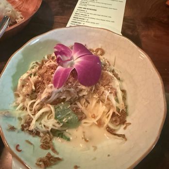 Lom Wong - Mango salad - Thai Near Me - Phoenix, Arizona Lom Wong - Mango salad - Thai Near Me - Phoenix, Arizona