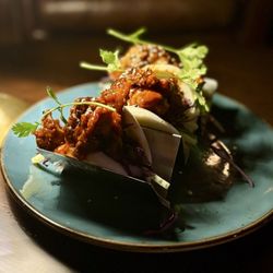 Fraser Bar - Korean fried chicken bao