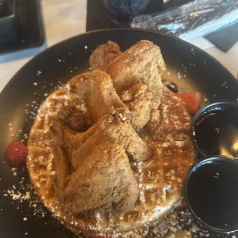Sweet Auburn Brunch - Chicken and waffles. - Breakfast & Brunch Near Me - Atlanta, Georgia