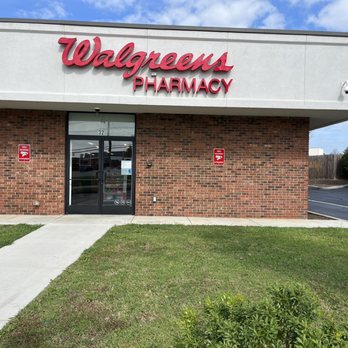 Walgreens Pharmacy - Spartanburg, S.C. - Cosmetics & Beauty Supply Near Me - Spartanburg, South Carolina Walgreens Pharmacy - Spartanburg, S.C. - Cosmetics & Beauty Supply Near Me - Spartanburg, South Carolina