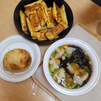 Old Captain Dumpling - Pan fried fish dumplings. Salmon wonton. Pork and cabbage bun. - Chinese Near Me - Flushing, New York