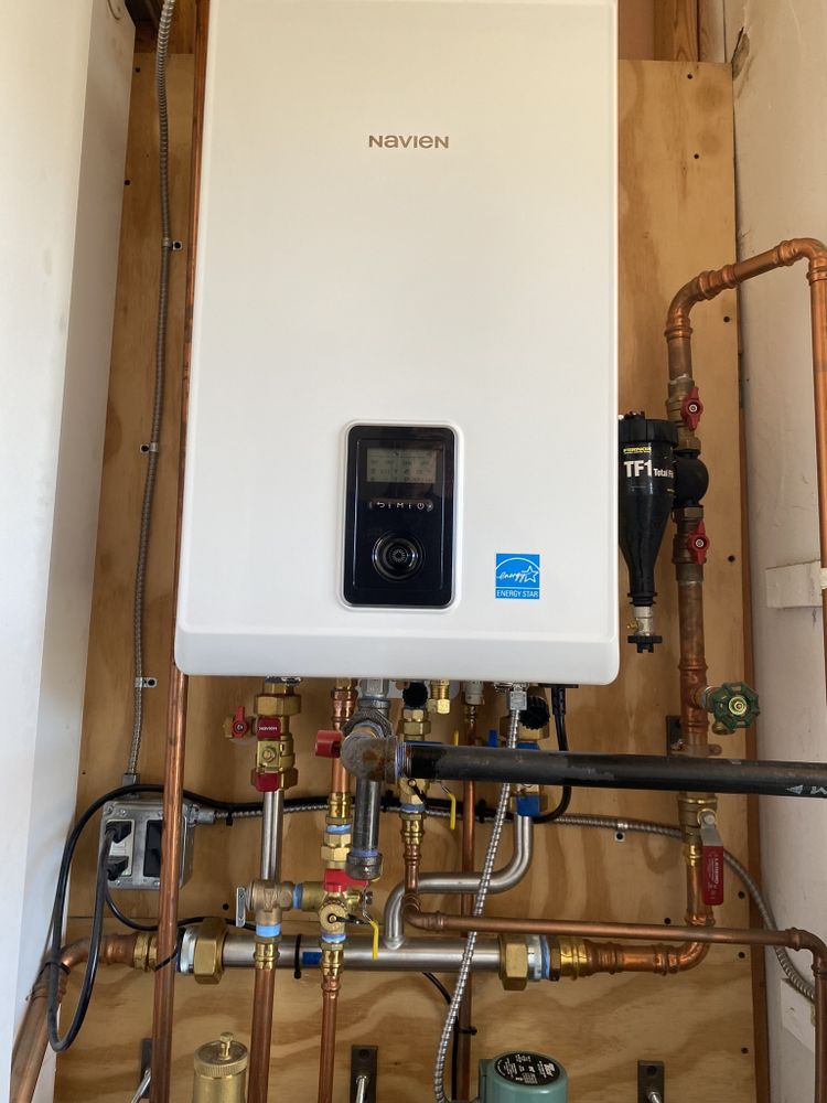 Slide of Holmes HVAC Solutions