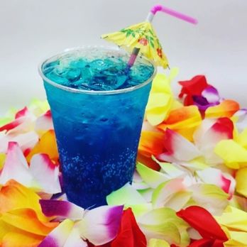 Frio Loco - Bolivar Breeze Tropical non alcohol beverage - Shaved Ice Near Me - Crystal Beach, Texas