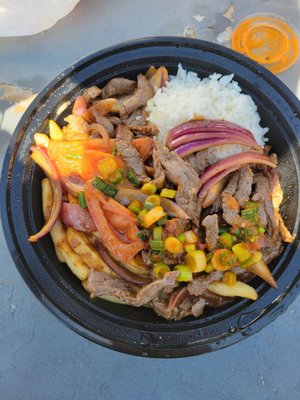 Munay Rotisserie Chicken & Grill /Munay el Mejor Pollo a la Brasa by null