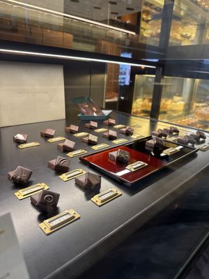 Yu Chocolatier by null
