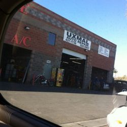 Uxmal Auto Repair - The outside