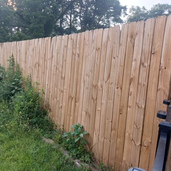 Landscape By Purpose - Wood Picket Fence - Landscaping Near Me