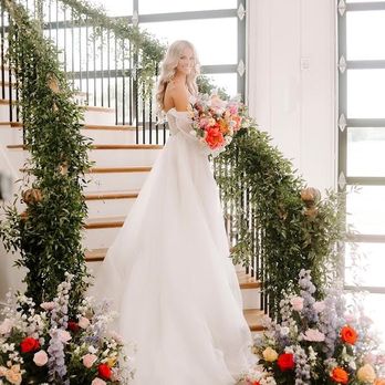 Bella Cavalli Events - Staircase - Venues & Event Spaces Near Me - Aubrey, Texas Bella Cavalli Events - Staircase - Venues & Event Spaces Near Me - Aubrey, Texas