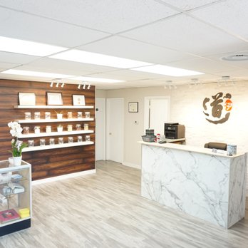 YiYi Wellness Clinic - Acupuncture Near Me - Kitchener, Ontario YiYi Wellness Clinic - Acupuncture Near Me - Kitchener, Ontario
