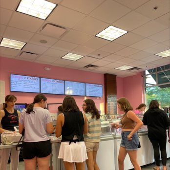 Scoops and Cookies - Ice cream - Ice Cream & Frozen Yogurt Near Me - Deerfield, Illinois