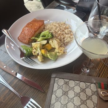 Cracked Pepper Bistro - New American Near Me - Fresno, California