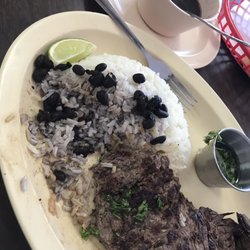 Sambor's Cafe