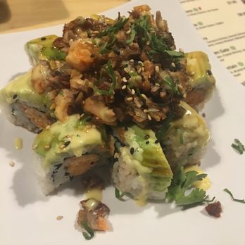 Hinoki Sushi - Captain Crunch Roll.  Get it!  You won't be disappointed. - Sushi Bars Near Me - Reno, Nevada