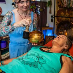 One-on-one sound healing session