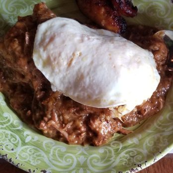 Embargo '62 - Lechon Biscuits&gravy - Cocktail Bars Near Me - Chattanooga, Tennessee