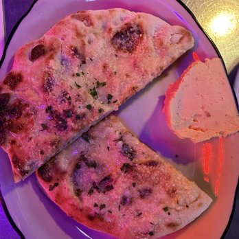 Saint Pasta - Garlic bread - American Near Me - Phoenix, Arizona Saint Pasta - Garlic bread - American Near Me - Phoenix, Arizona