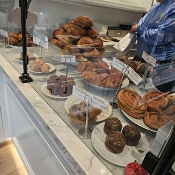 Maison Alyzée - Bakeries Near Me - Burlingame, California