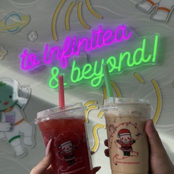 Tastea - Peach Me Sweetea (left), Horchata Milk Tea (right) - Bubble Tea Near Me - Houston, Texas Tastea - Peach Me Sweetea (left), Horchata Milk Tea (right) - Bubble Tea Near Me - Houston, Texas