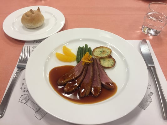 Tsuji Culinary Institute by null