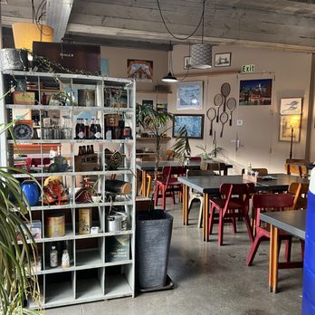 Preservatorium Cafe - Indoor Seating Area and Decor - Cafes Near Me - Wellington, WGN Preservatorium Cafe - Indoor Seating Area and Decor - Cafes Near Me - Wellington, WGN