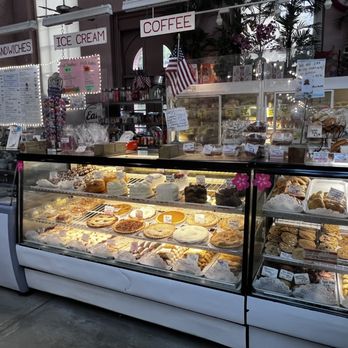 Eastern Market - Fine Sweet Shop - Public Markets Near Me - Washington, DC, District of Columbia