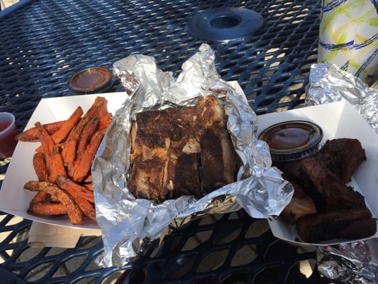 Larry J's BBQ Cafe by null