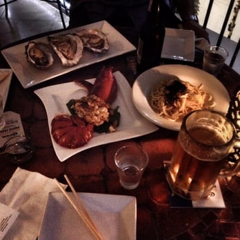 Genius Lounge - Japanese Near Me - Honolulu, Hawaii