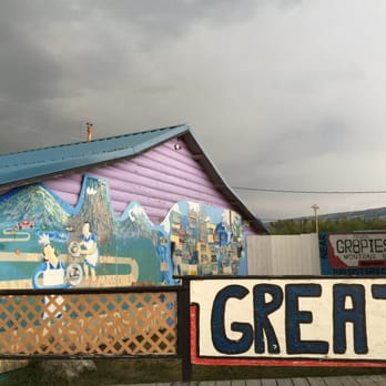 Two Sisters Cafe - American Near Me - Babb, Montana