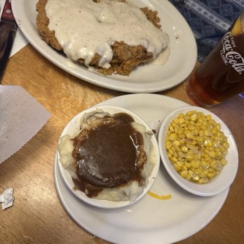 Texas Roadhouse - Country Fried Sirloin - Steakhouses Near Me - Fort Myers, Florida Texas Roadhouse - Country Fried Sirloin - Steakhouses Near Me - Fort Myers, Florida