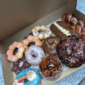 Friendly Donuts - Donuts Near Me - Orange, California Friendly Donuts - Donuts Near Me - Orange, California