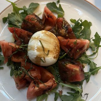 L'Antoinette - Salade de Tomates au Basilic - French Near Me - Milton, Georgia