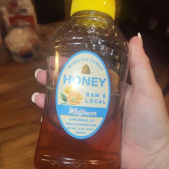 Poway Farmers Market - The BEST honey by far! - Farmers Market Near Me - Poway, California Poway Farmers Market - The BEST honey by far! - Farmers Market Near Me - Poway, California