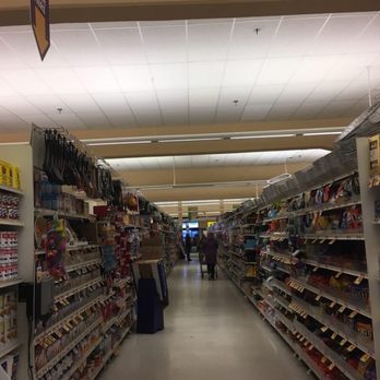 Stop & Shop - Brookline Stop&Shop -- 155 Harvard Street, Brookline Interior - Grocery Near Me - Brookline, Massachusetts Stop & Shop - Brookline Stop&Shop -- 155 Harvard Street, Brookline Interior - Grocery Near Me - Brookline, Massachusetts